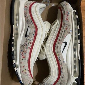 Nike Air Max Premium